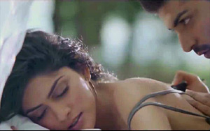 Uncut  Version of  'Khamoshiyan' Title Song