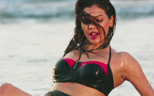 Naughty No.1 song from the movie `Barkhaa`<br>Director: Shadaab Mirza<br>Cast: Sara Loren, Taaha Shah, Priyanshu Chatterjee, Shweta Pandit, Puneet Issar
