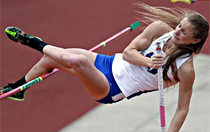 A Blind Girl Wins Bronze at Pole Vaulting