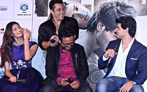 Salman's HILARIOUS Advice To Sooraj Pancholi