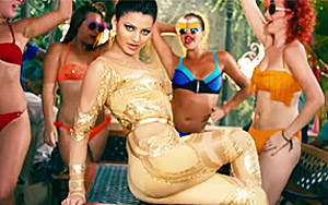 Daddy Mummy Song ft. Urvashi Rautela - 'Bhaag Johnny'