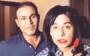 Sehwag Turns Shopkkeper for Chutki