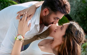 Wat Wat Wat Song - 'Tamasha'