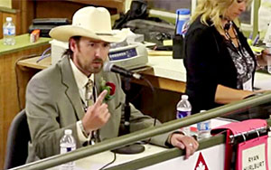 Cattle Auctioneer Raps Perfectly