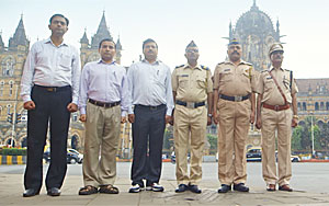 26/11 National Anthem - Tribute to the unsung heroes of 26/11/2008 