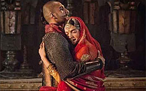 Exclusive: Soulful Track Aayat from `Bajirao Mastani`