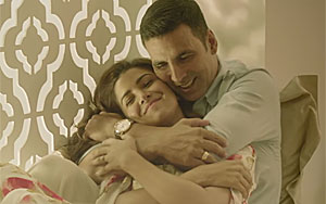 Soch Na Sake Song - 'Airlift'