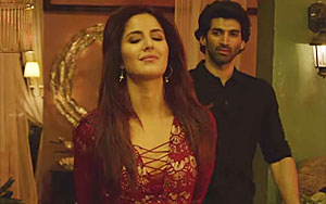 Yeh Fitoor Mera Song - 'Fitoor' ft. Aditya Roy Kapoor & Katrina Kaif