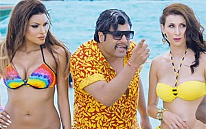 Naughty Bua Promo - 'Kyaa Kool Hain Hum 3'