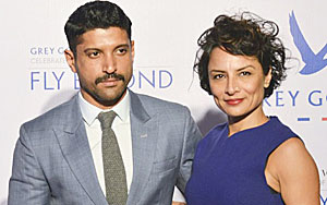 Farhan Akhtar SPLITS With Wife Adhuna After 15 Years