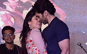 Katrina Kaif & Aditya Roy Kapur Promote 'Fitoor'