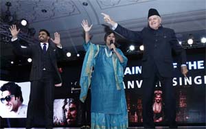 Farooq Abdullah and Ranveer Singh Dancing