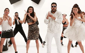 Akkad Bakkad Song ft. Badshah- 'Sanam Re'