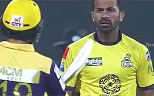 Wahab Riaz and Ahmed Shehzad Fight