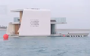 Luxury Floating Homes