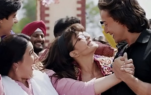 'Bhangda Pa Song - 'A Flying Jatt'