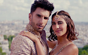 Khulke Dulke Song - 'Befikre'