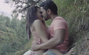 Yaara Video Song ft. Aditya Narayan & Evgeniia Belousova