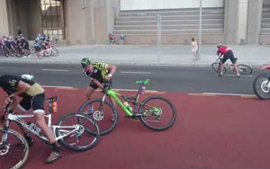 Crazy Wind Literally Stops Cyclists In Their Tracks