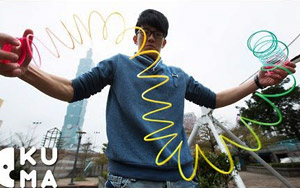 This Guy Takes A Slinky Toy And Makes It Into A Beautiful Art Form