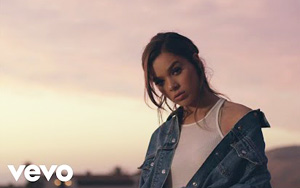 Music Video of Let Me Go by Hailee Steinfeld & Alesso ft. Florida Georgia Line, Watt