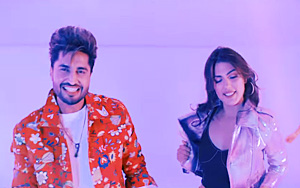 Singer: Jassie Gill<br>
Music: Snappy<br>
Lyricist: Jass Manak<br>
Featuring: Rhea Chakraborty