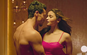 Student Of The Year 2 - Hook Up Song ft. Tiger Shroff and Alia Bhatt