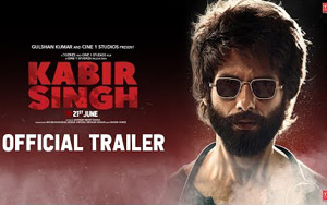 Presenting the official trailer of Kabir Singh! His love has no boundaries and passion that makes him UNSTOPABBLE! Meet Dr Kabir Rajveer Singh!<br>Director  Sandeep Reddy Vanga<br>StarringShahid Kapoor and Kiara Advani