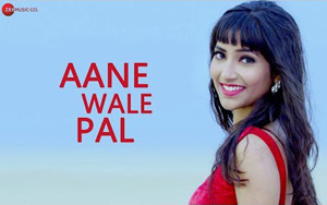 Aane Wale Pal Music Video by Zubeen Garg and Angel Rai