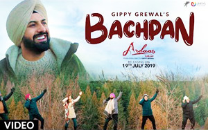 Bachpan - when everything in life is uncomplicated, full of fun & simple. Watch Bachpan Wargi Mauj Ni Labni Zindagi Saari Cho from the upcoming Punjabi movie Ardaas Karaan<br>
Singer: Gippy Grewal<br>
Music: Jatinder Shah<br> 
Lyrics: Rana Ranbir<br>
Cast: Gippy Grewal, Gurpreet Ghuggi, Japji Khaira, Meher Vij, Sardar Sohi, Yograj Singh, Sapna Pabbi, Malkeet Rauni<br>
Director: Gippy Grewal 