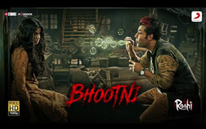 Roohi - Bhootni Song