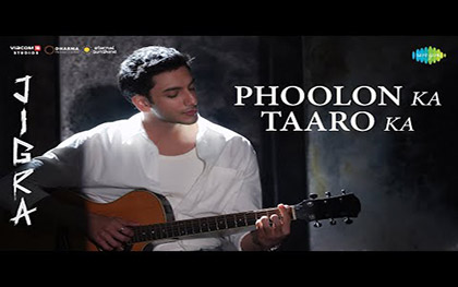 Phoolon Ka Taaro Ka Song - Jigra