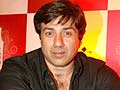 Sunny Deol gets Cozy