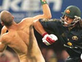 Symonds hits Streaker