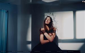 Anne Hathaway