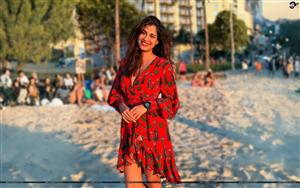 Shreya Dhanwanthary