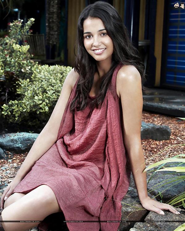 Naomi Scott
