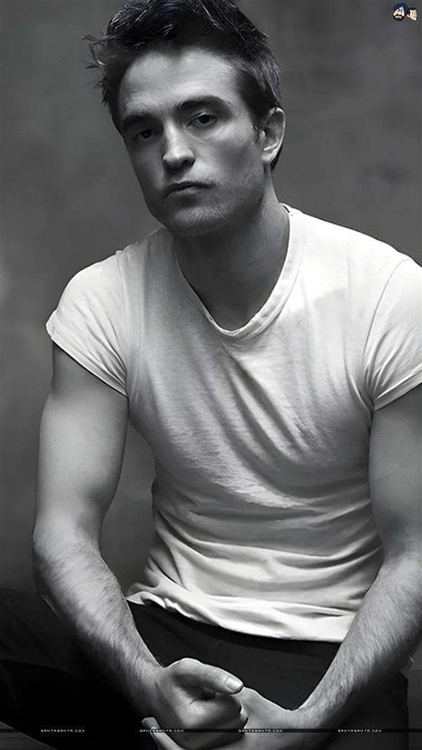 Robert Pattinson
