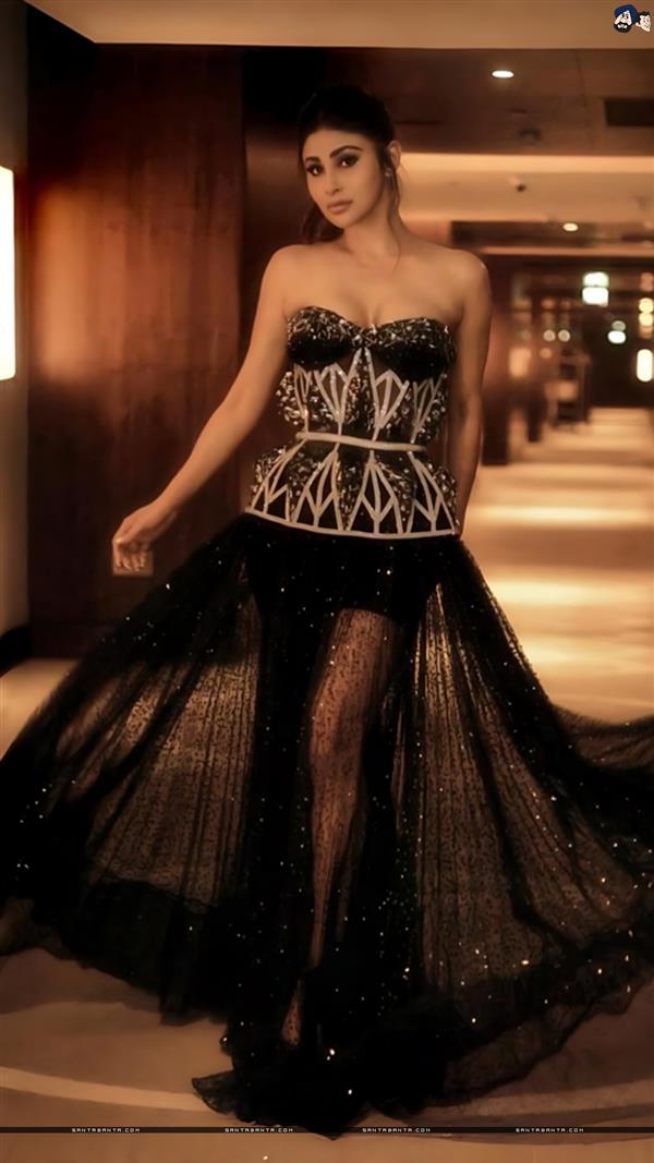 Mouni Roy