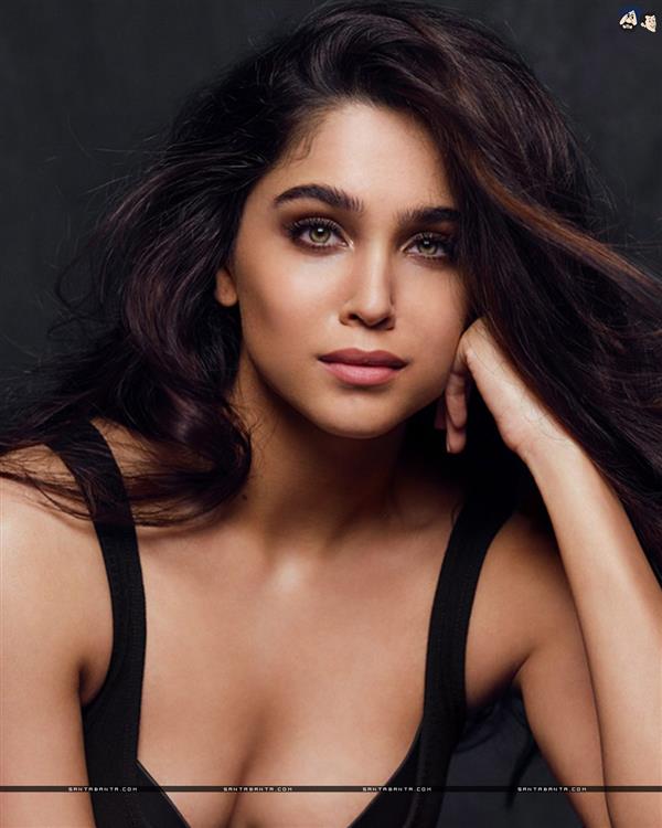 Sharvari Wagh